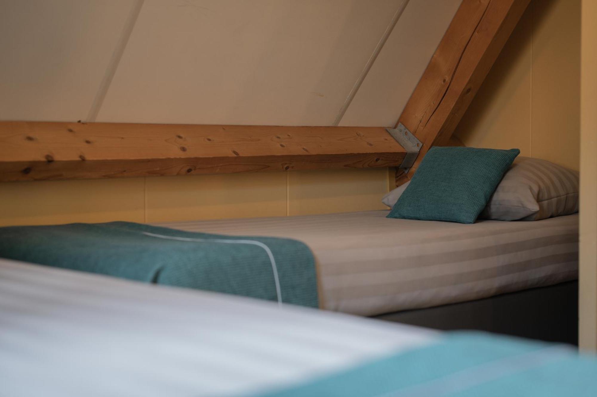 Eetcafe 't Overleg Hotel Groede