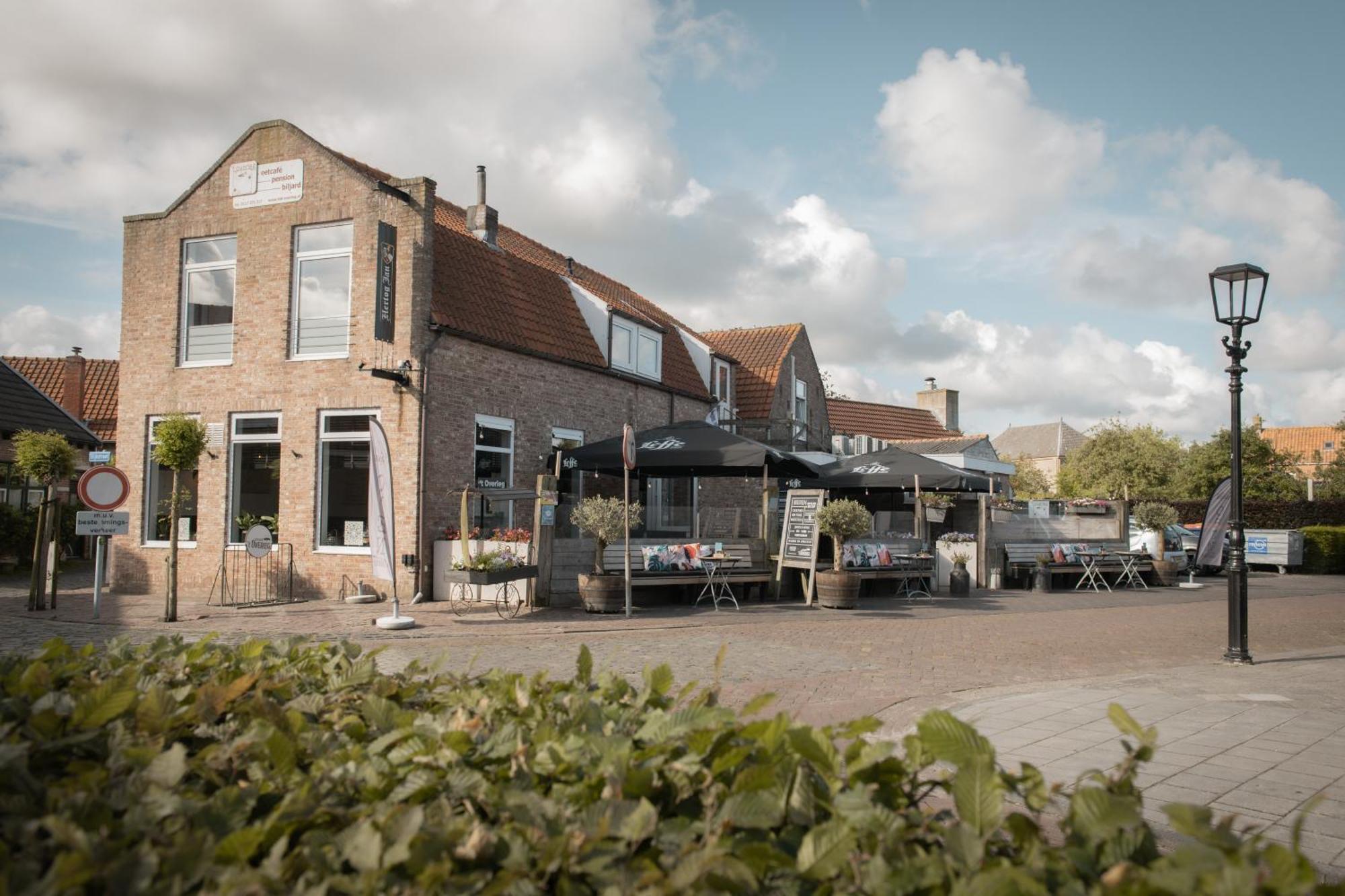 Eetcafe 't Overleg Hotel 3*